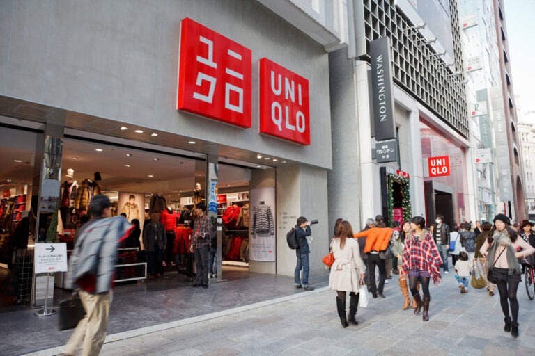 Bespoke Marketing x Uniqlo Vietnam | Google Ads